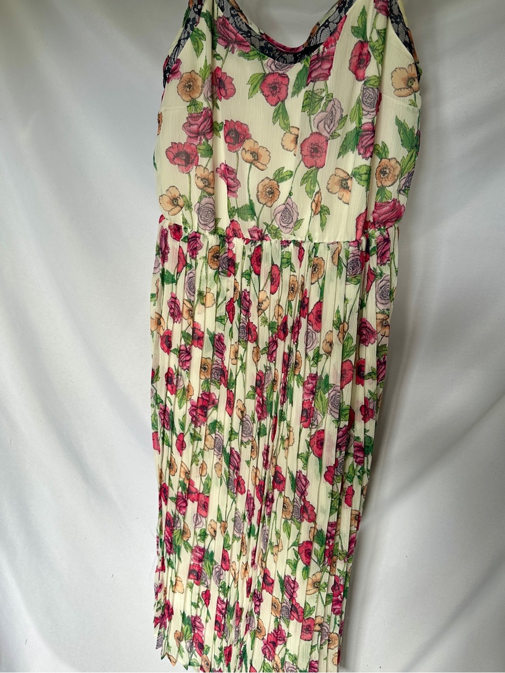 Lace Trim Floral Dress